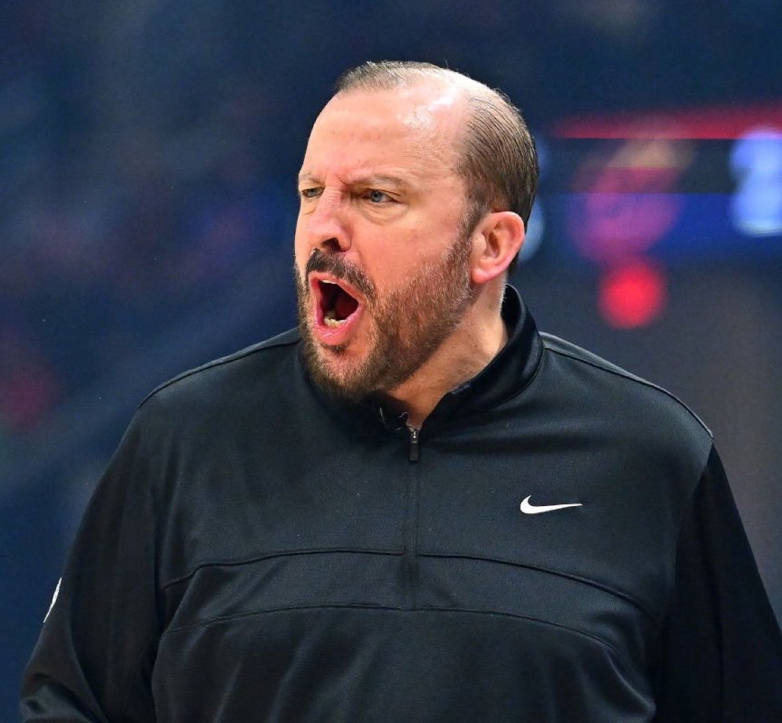 开云体育下载-国际比赛日体能课后，纽约尼克斯更衣室发声备战CBA常规赛，态度坚定，身体对抗强度拉满的简单介绍-开云体育下载