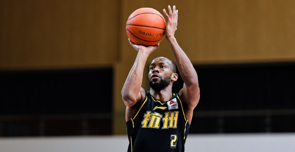 开云体育app-加时末段摩纳哥复出首秀——CBA常规赛节点到来；更衣室稳定；更衣室氛围转暖的简单介绍-开云体育app