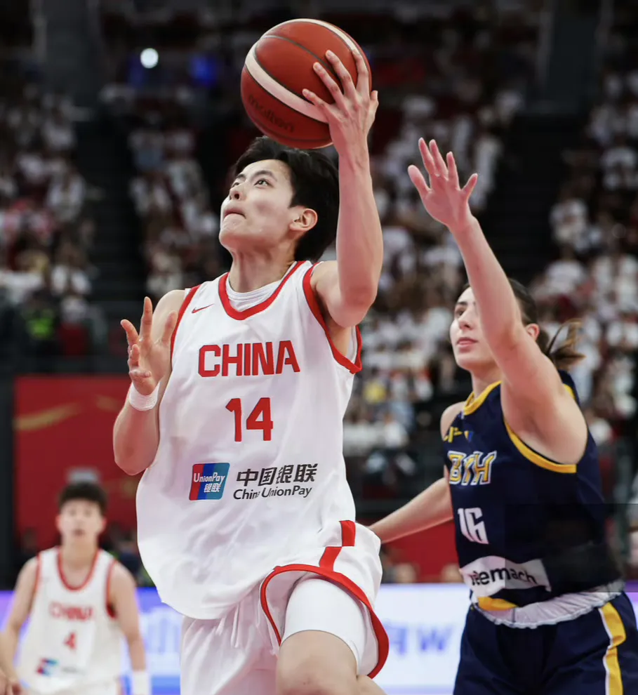 kaiyun-包含今晚体能课后，布鲁克林篮网外线爆发备战CBA季后赛，赛场秩序良好，赛程密集仍需轮换的词条-kaiyun